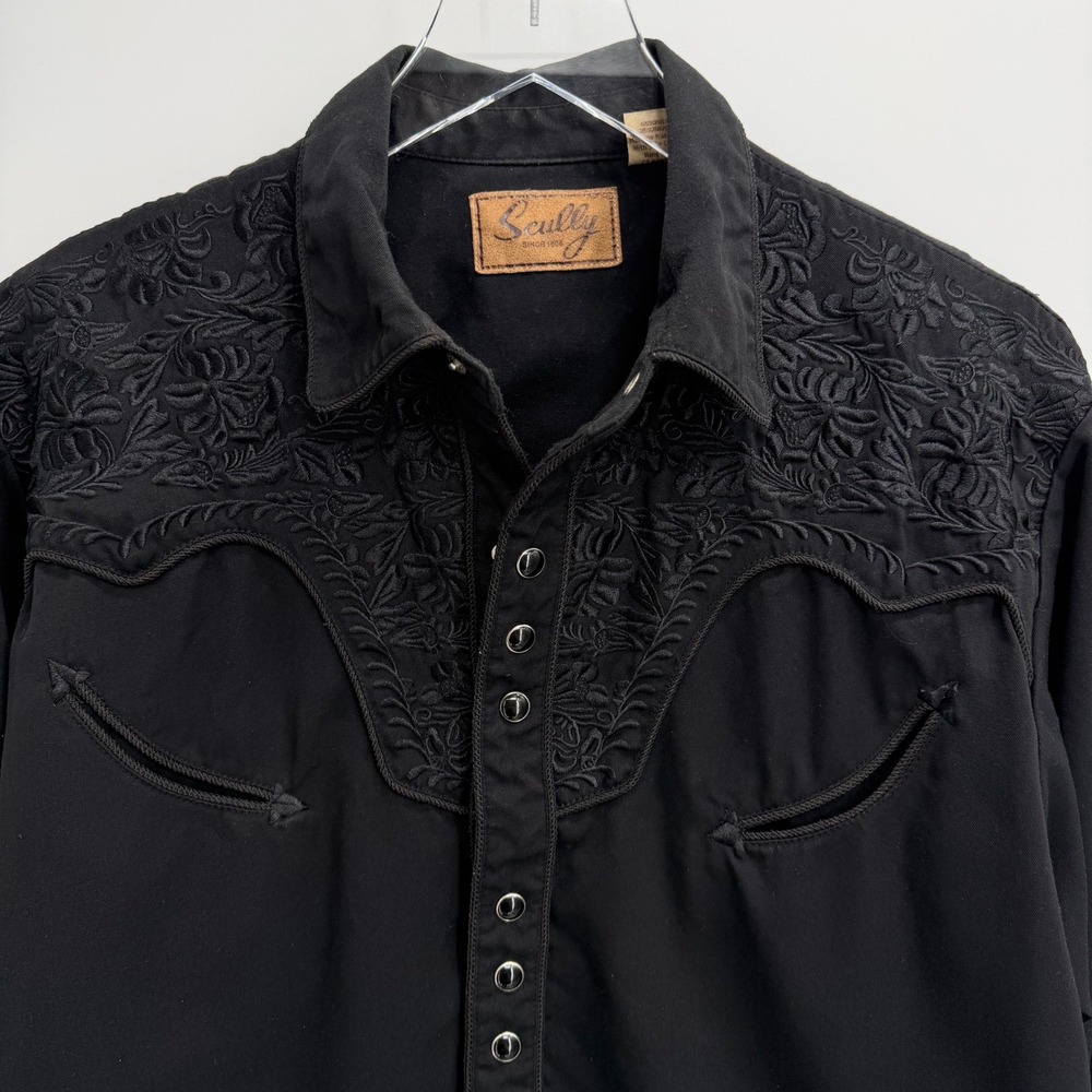 Scully Gunfighter Floral Embroidered Shirt Size M Black Western Snap Button - Picture 2 of 14